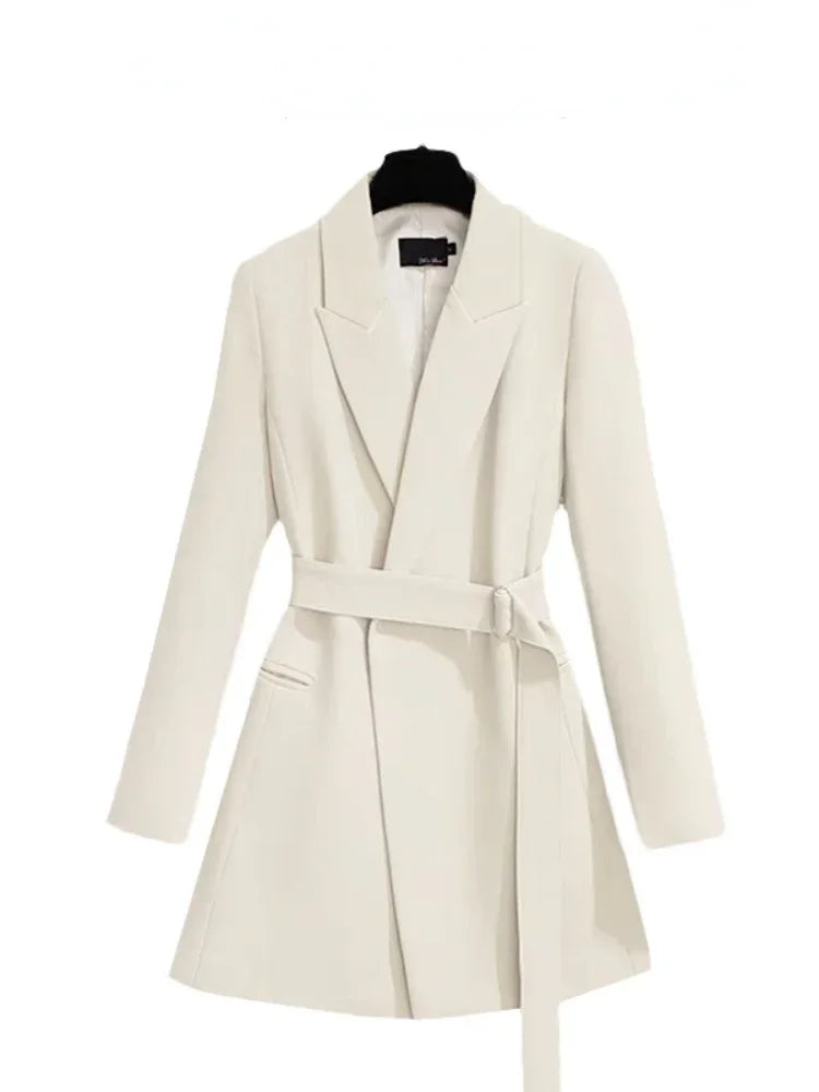Clara - Elegant Rem Blazer