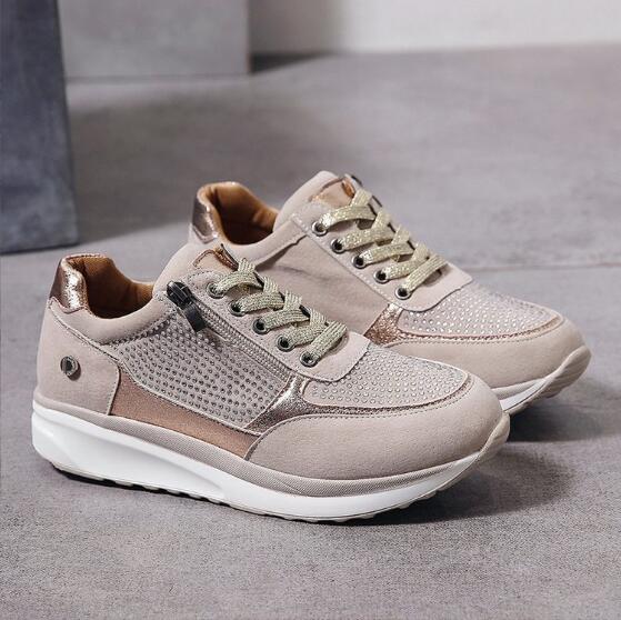 BIRGITTA – ORTOPEDISKA SNEAKERS MED DRAGKEDJA