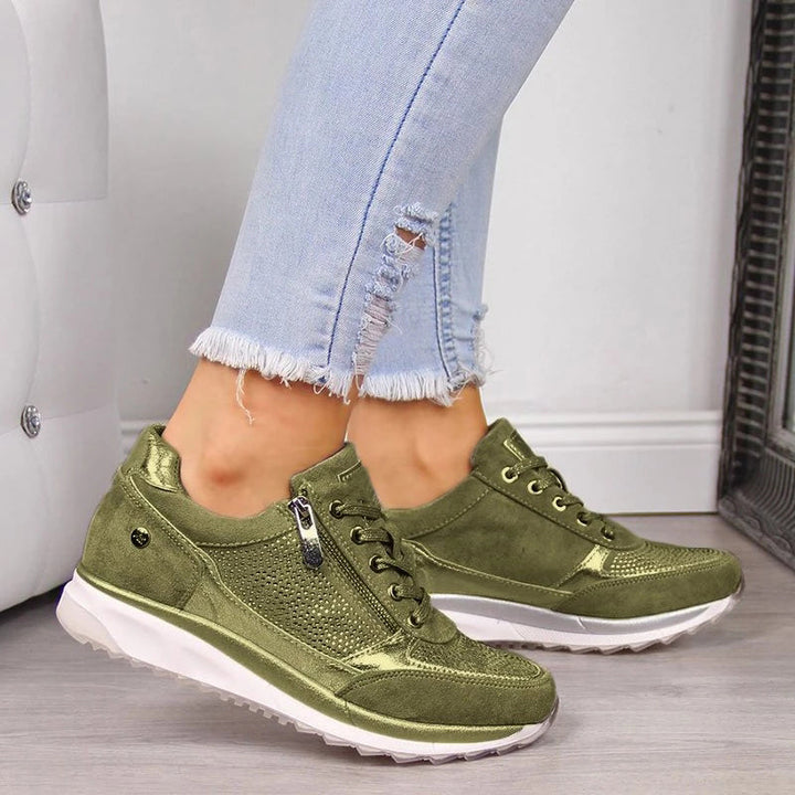 BIRGITTA – ORTOPEDISKA SNEAKERS MED DRAGKEDJA