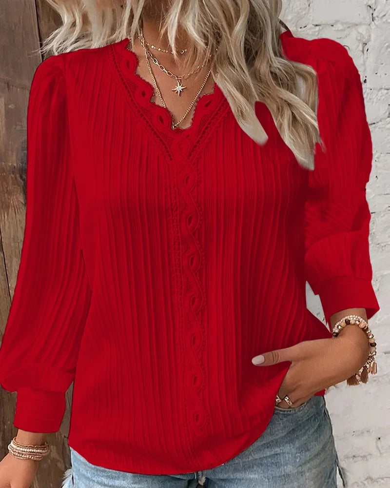 LANA™ | Mira – Feminin topp med spetsdetaljer