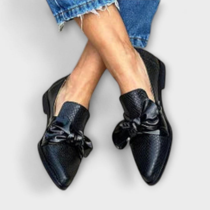 Zinnia | Eleganta loafers med sløjfedetalj
