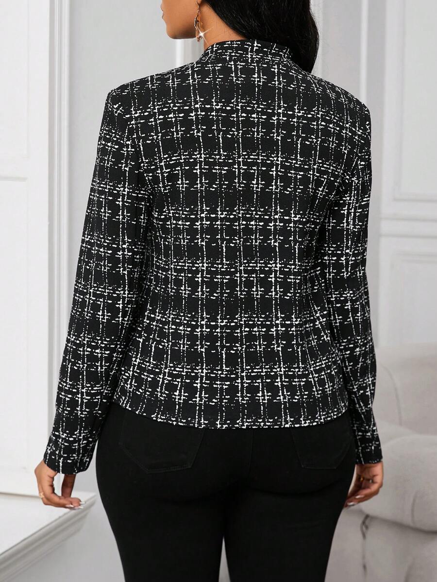 Ellie™ - Chic Rutigt Blazer