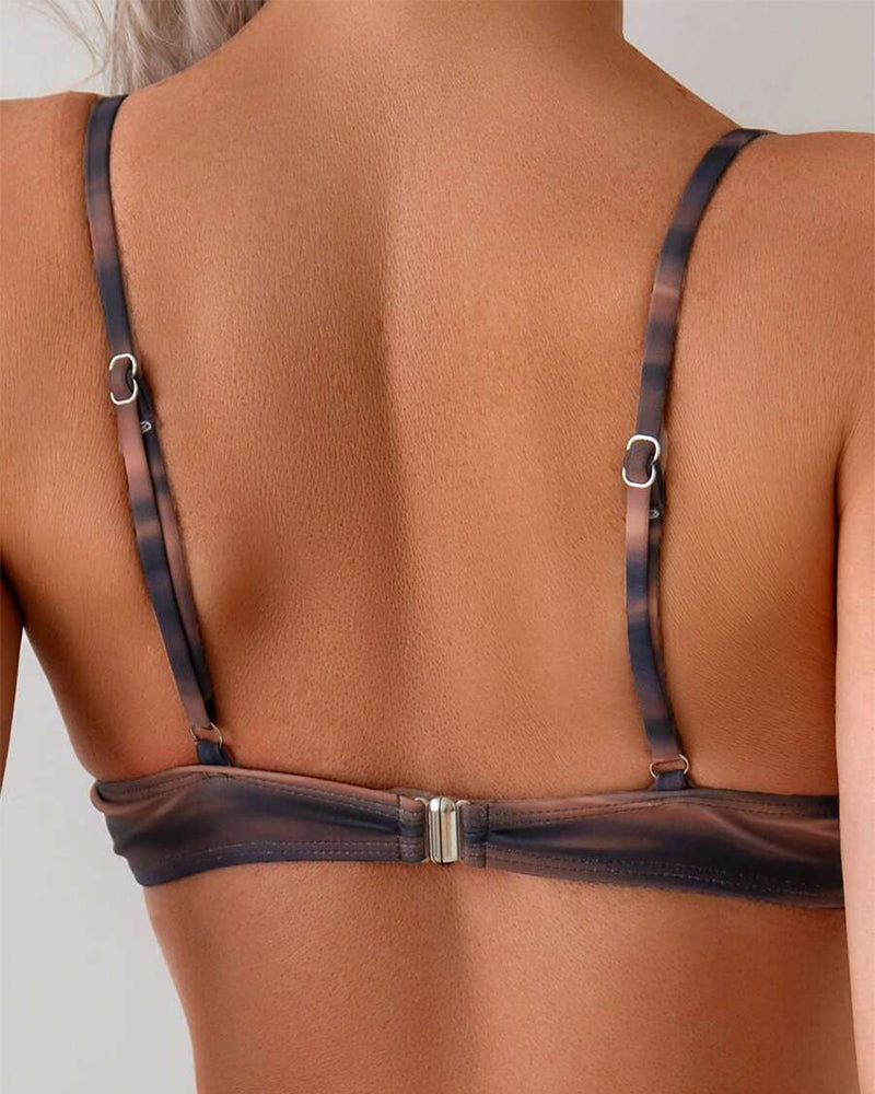 Léa™ – Élégance des Vagues