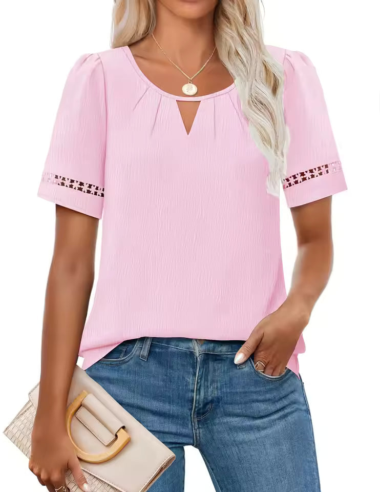 LANA™ | Ylva – Luftig topp med spetsdetaljer