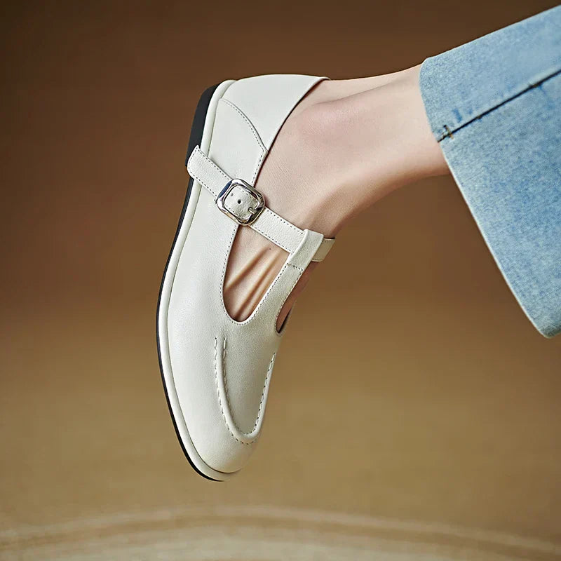 Elin ™| Selvana Low-Heeled Pumps