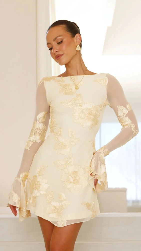 Nadia - Klänning med Långa Ärmar