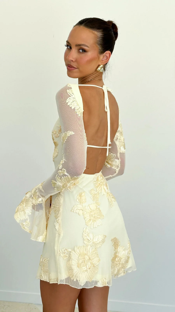 Nadia - Klänning med Långa Ärmar