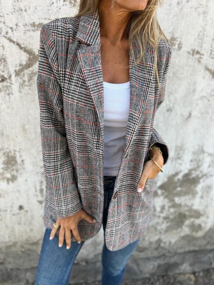 Amelia™ - Avslappnad Kockblazer med Slag