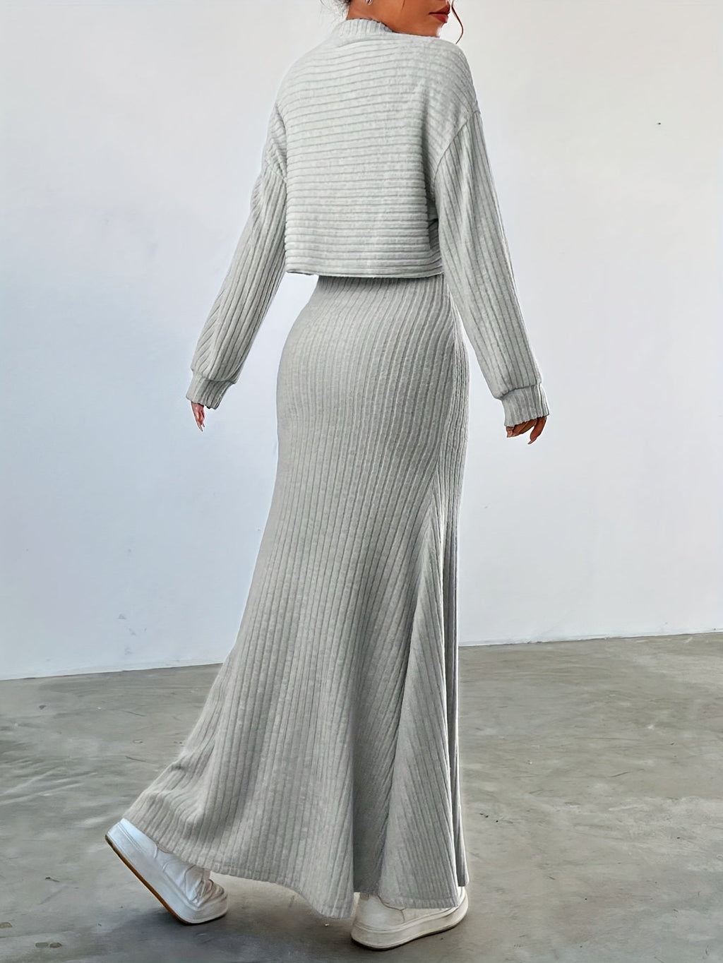 LANA™ | Avslappnad klänning för kvinnor + Gratis tröja