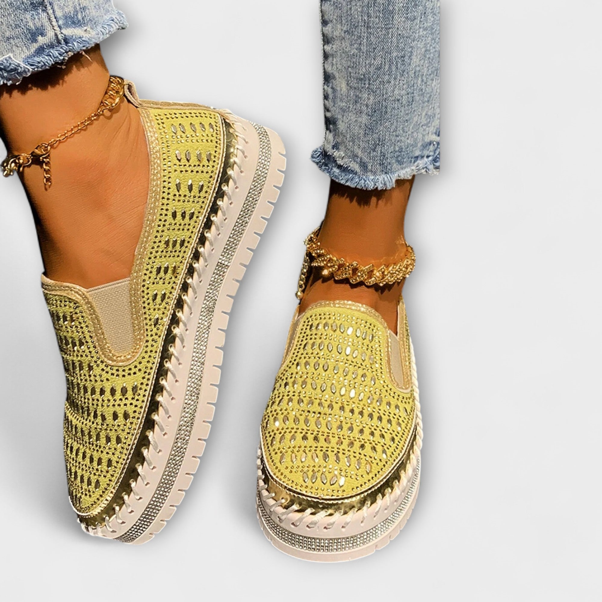 Thalia | Slip-on med perforerad glamdesign