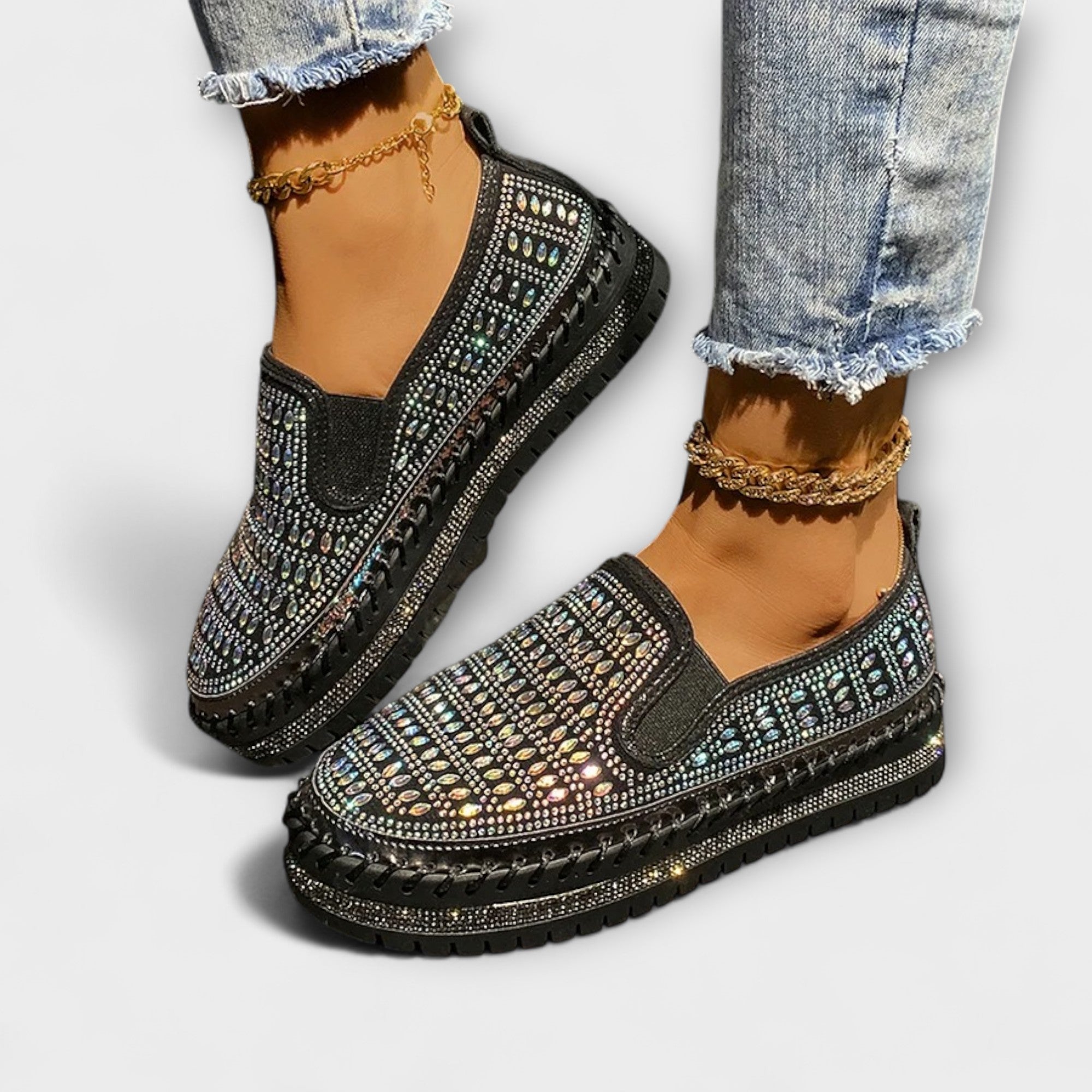 Thalia | Slip-on med perforerad glamdesign