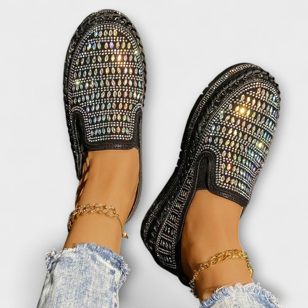 Kenna | Slip-on med perforerad design
