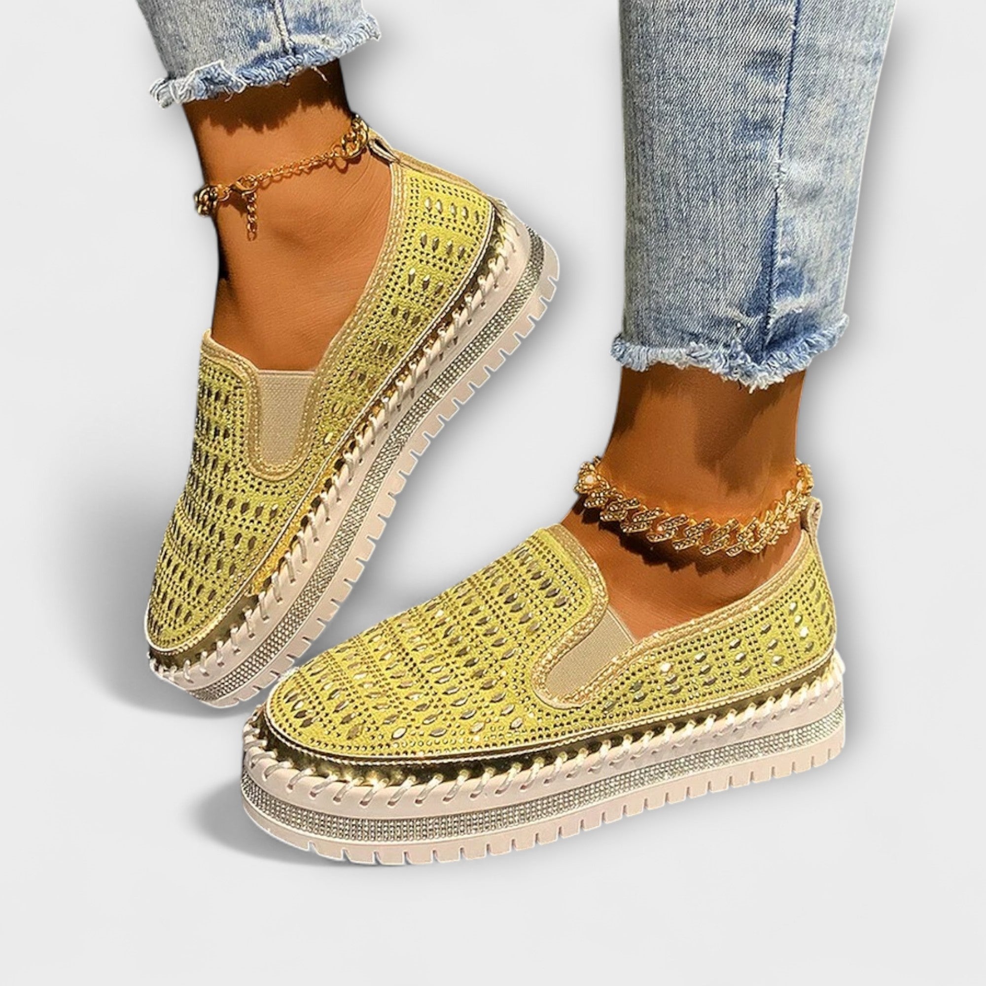 Thalia | Slip-on med perforerad glamdesign