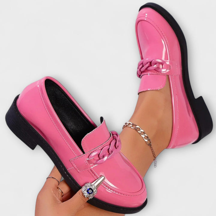 Lumi | Loafers med kedjespänne
