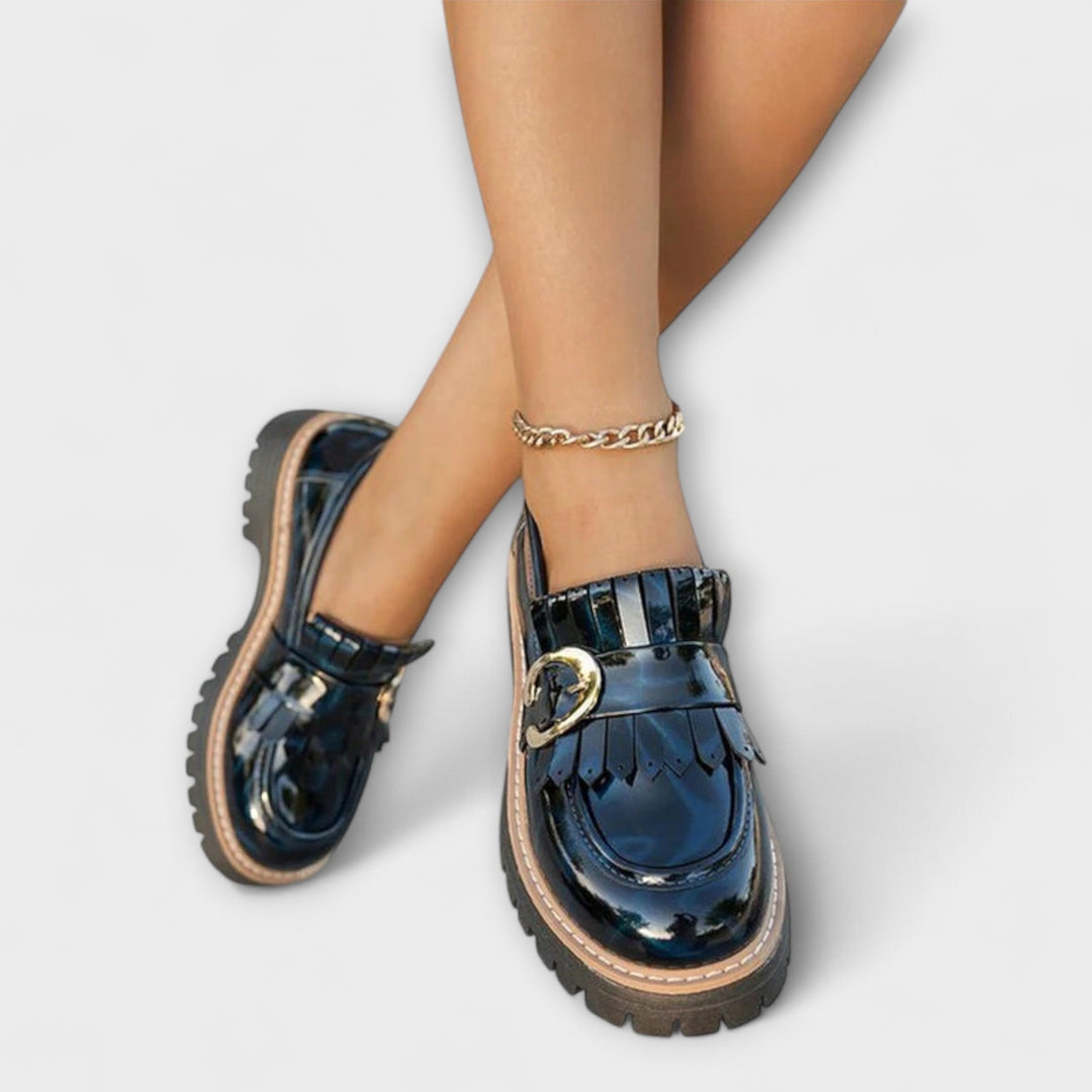 Nova | Chunky loafers med spänne och fransar