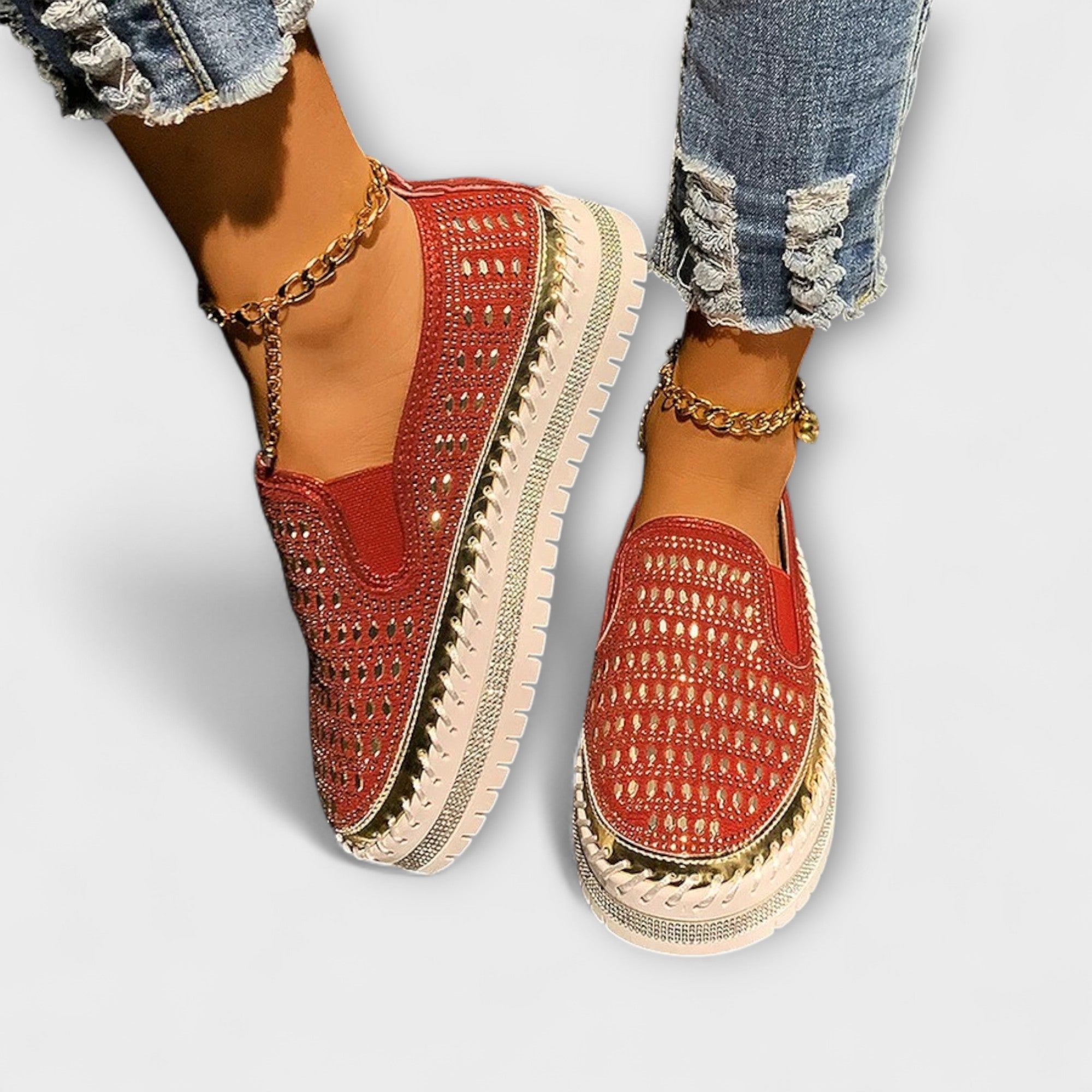 Thalia | Slip-on med perforerad glamdesign