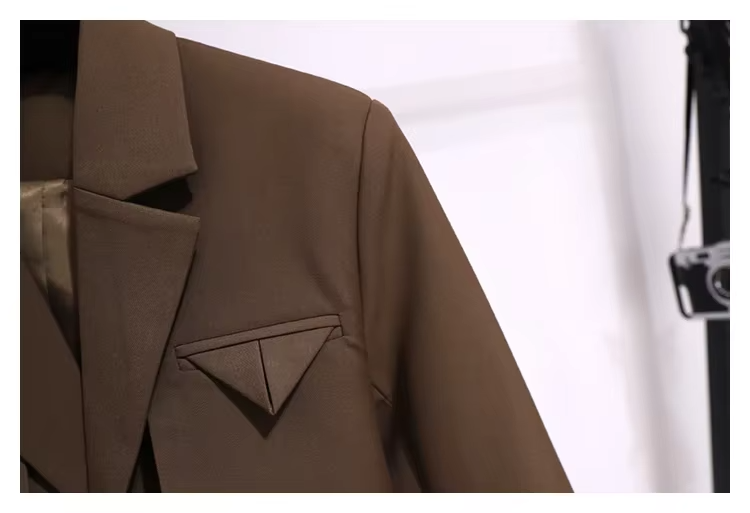 Layla™ - Chic Kedjebälte Blazer