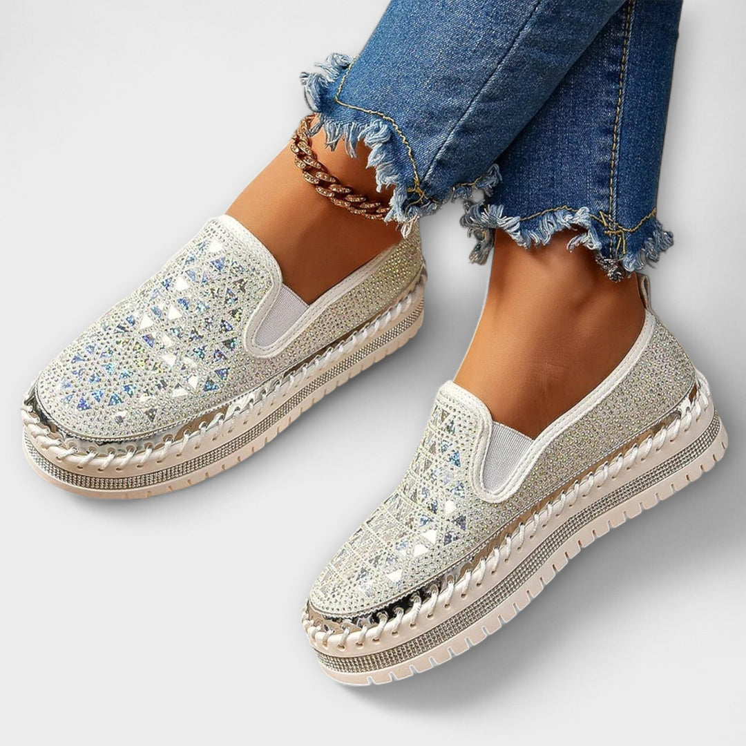 Vada | Slip-ons med lyxigt glansmönster