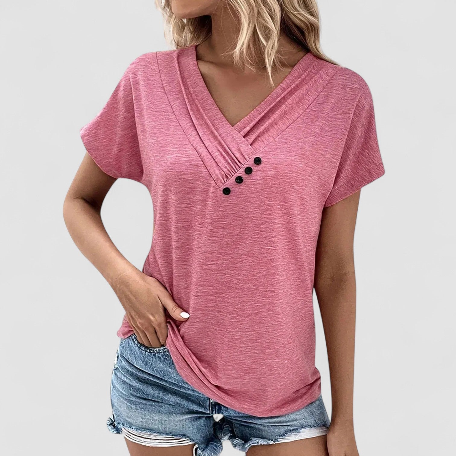 LANA™ | Linnéa – Veckad topp med knappar