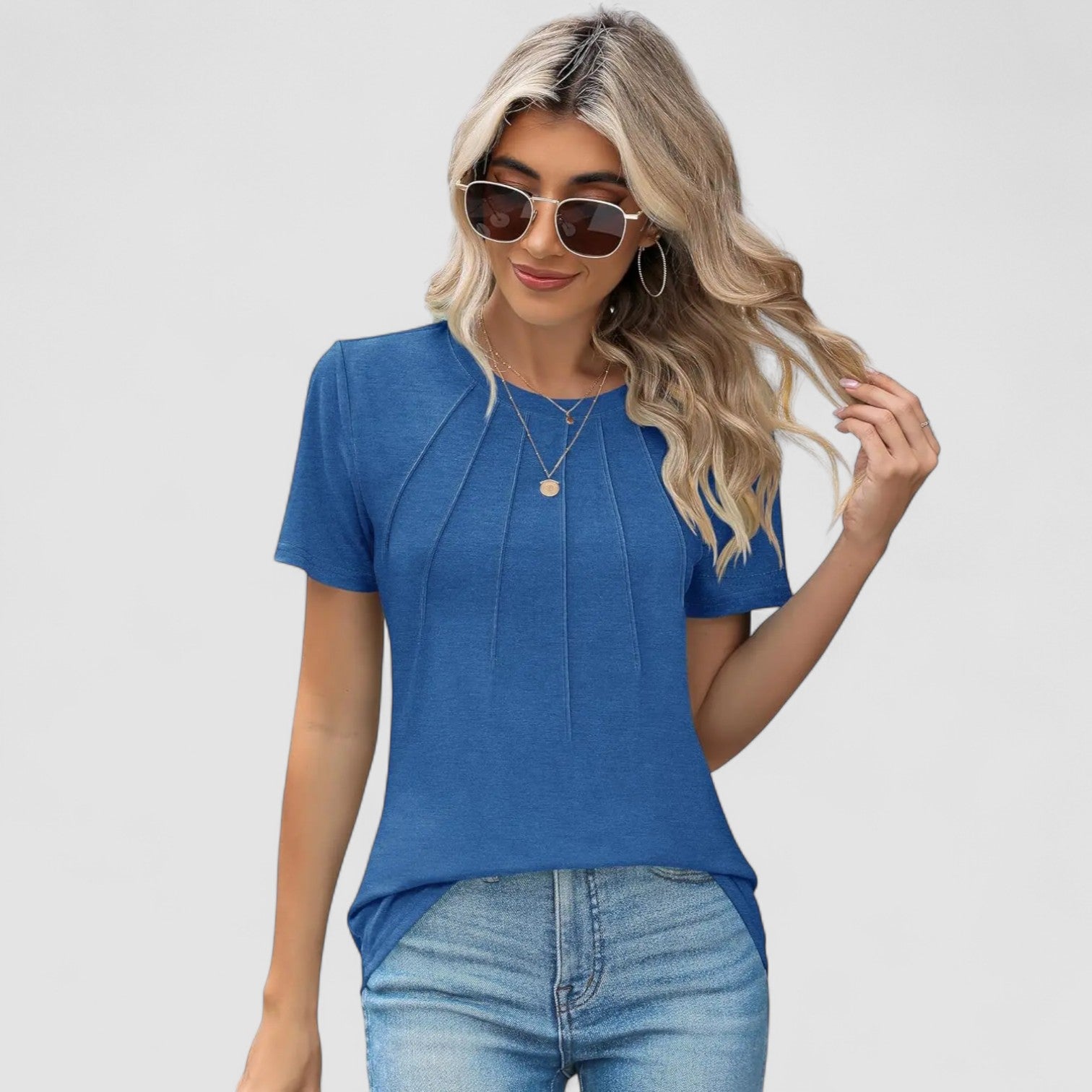 LANA™ | Noelie – Kortärmad topp med sömdetaljer